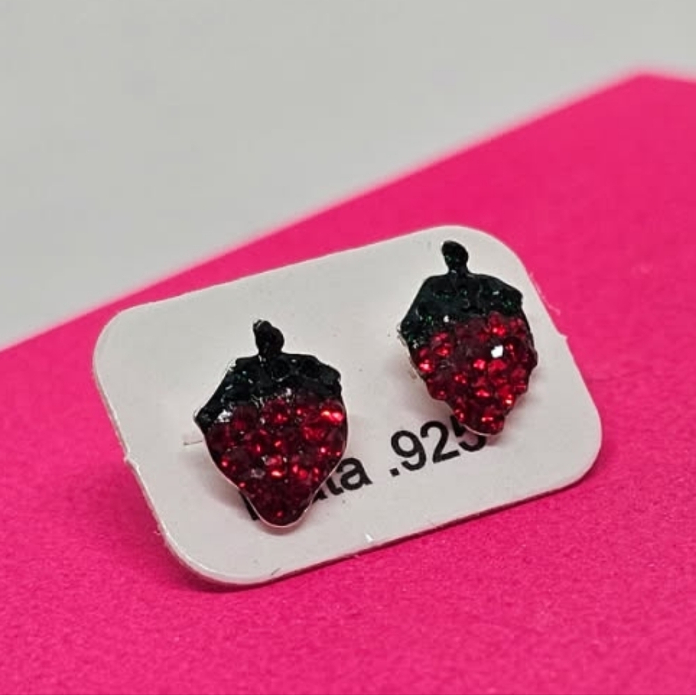 STERLING SILVER 9.25 MICRO STRAWBERRY EARRINGS